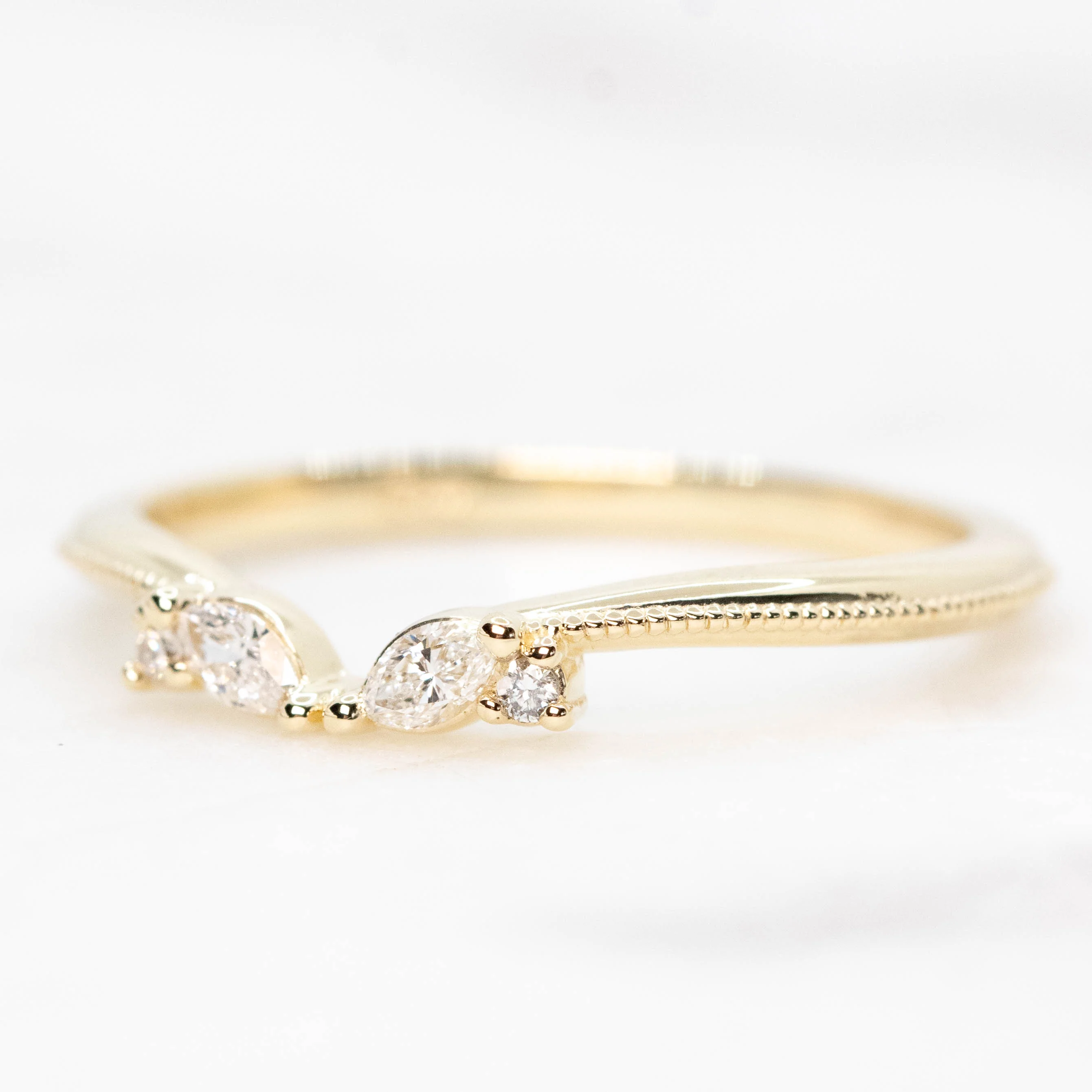 Cerise Band - Image 4