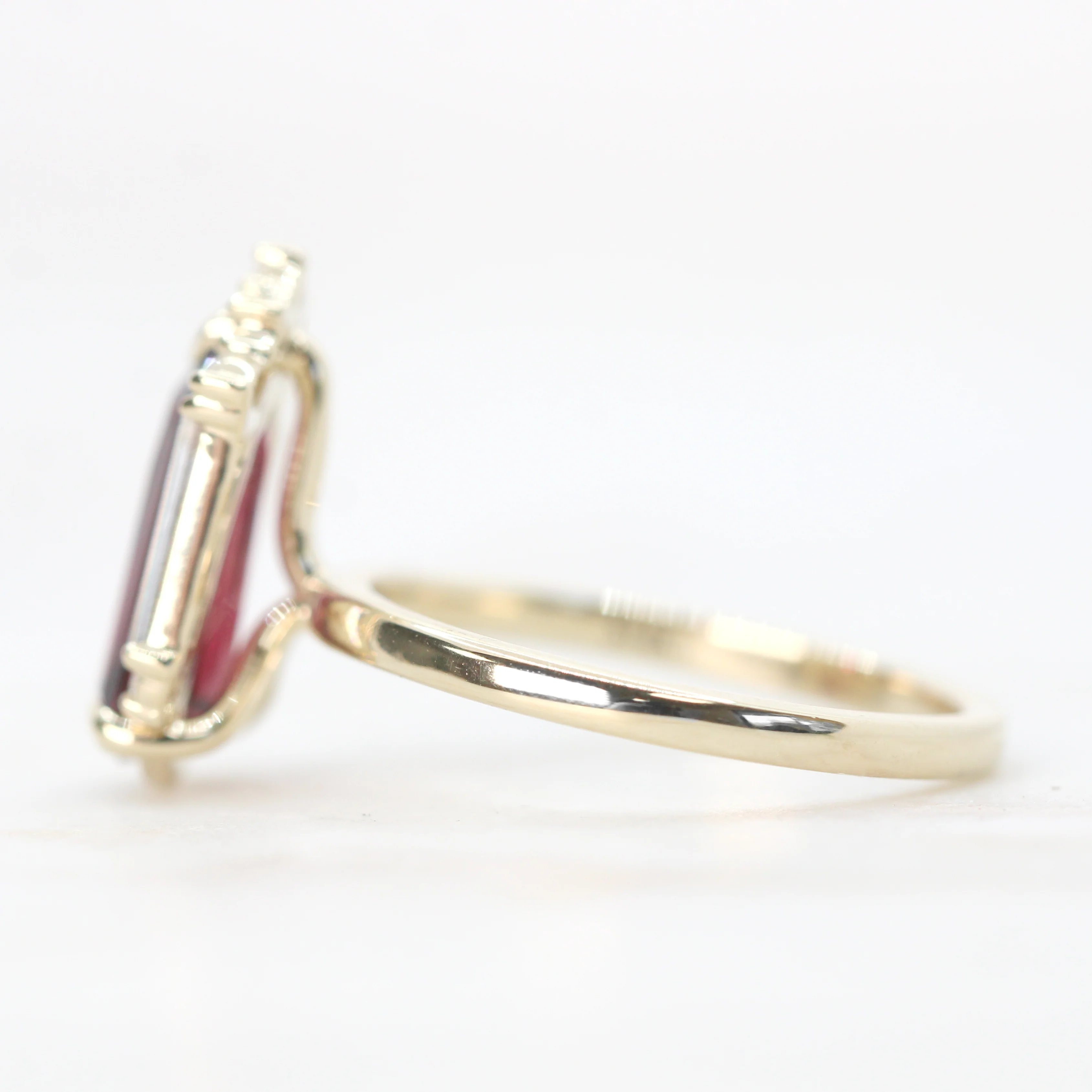 Project: Custom Christine Ring with a 2.5 Carat Shield Cut Garnet and White Accent Diamonds in 14k - Image 11