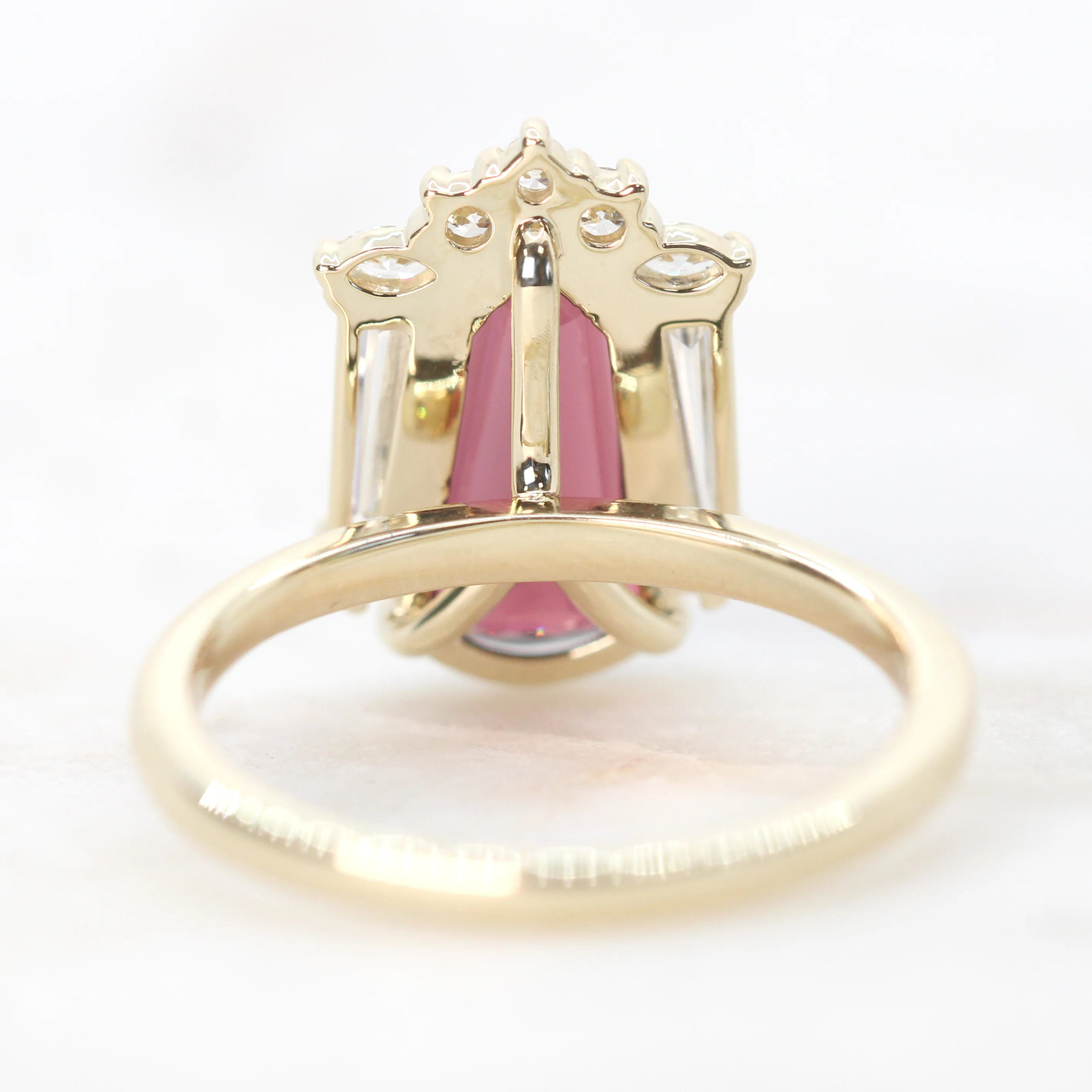 Project: Custom Christine Ring with a 2.5 Carat Shield Cut Garnet and White Accent Diamonds in 14k - Image 12