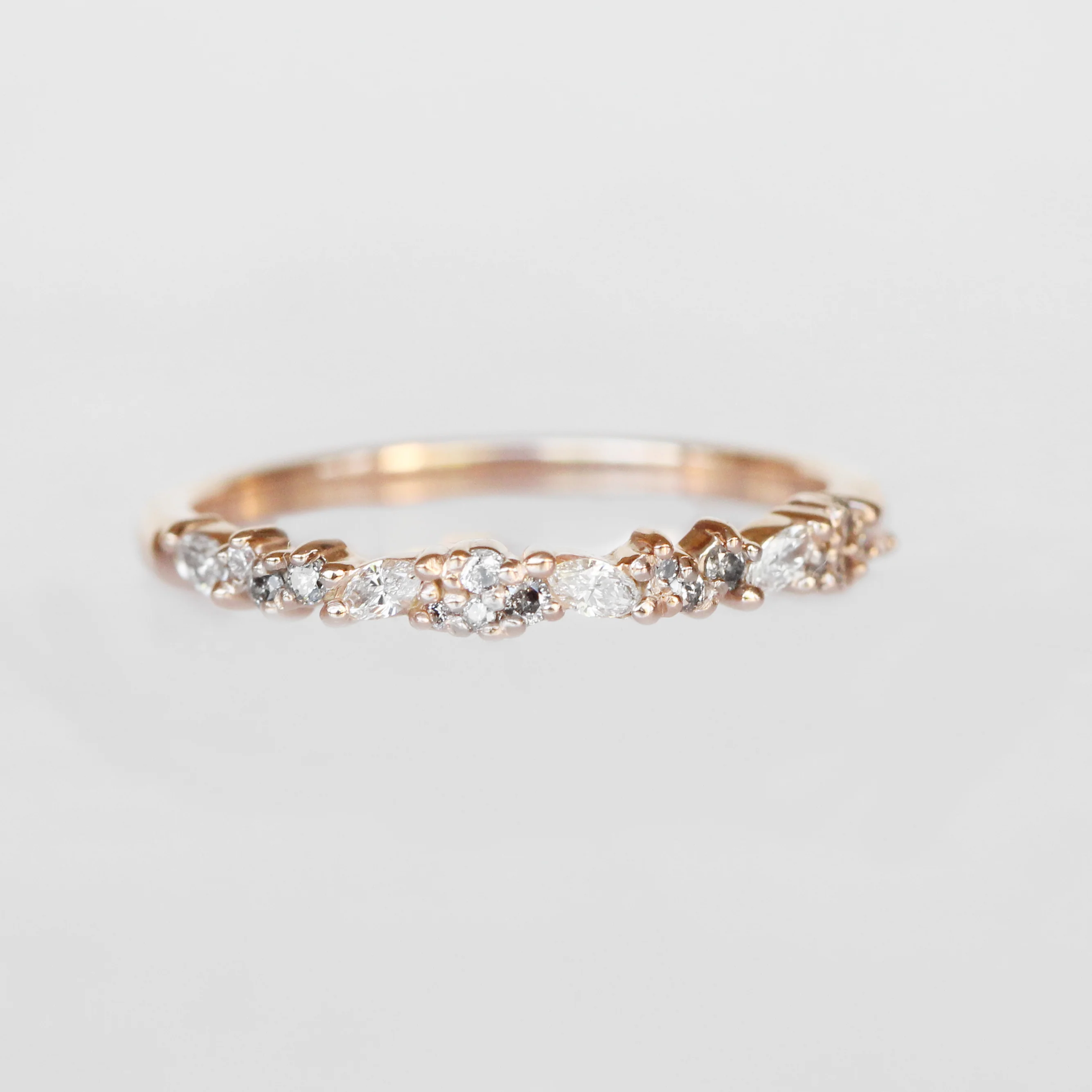Gennie Band - Image 11