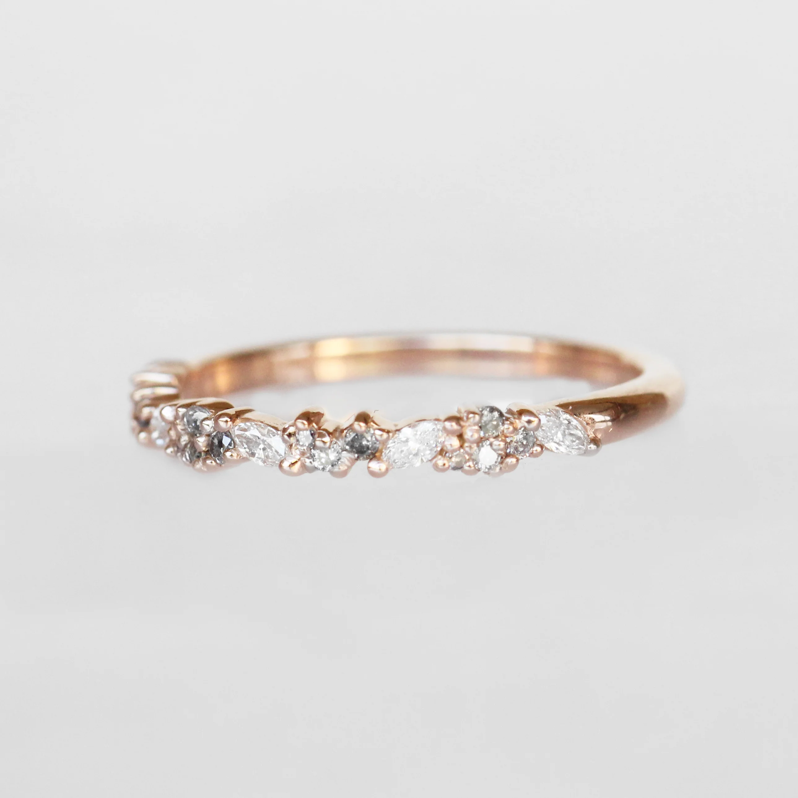 Gennie Band - Image 8