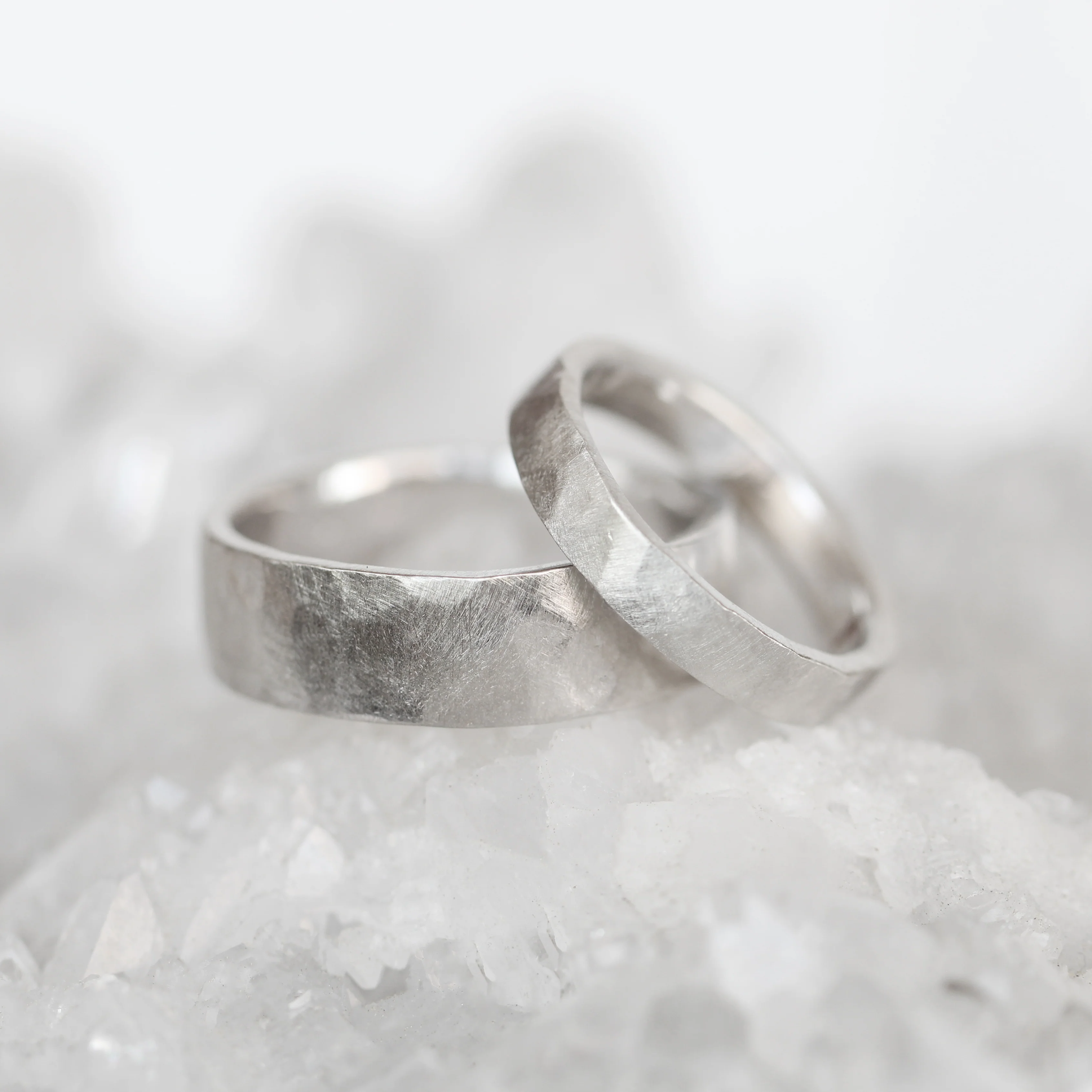 Hammered Classic Band - Image 3