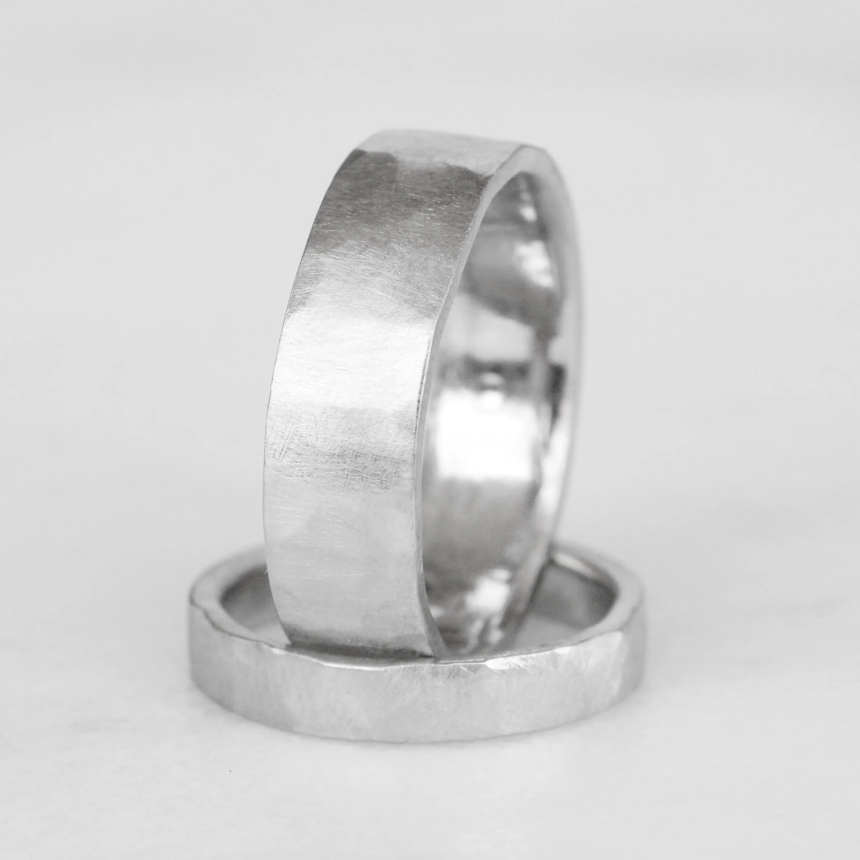 Hammered Classic Band - Image 4