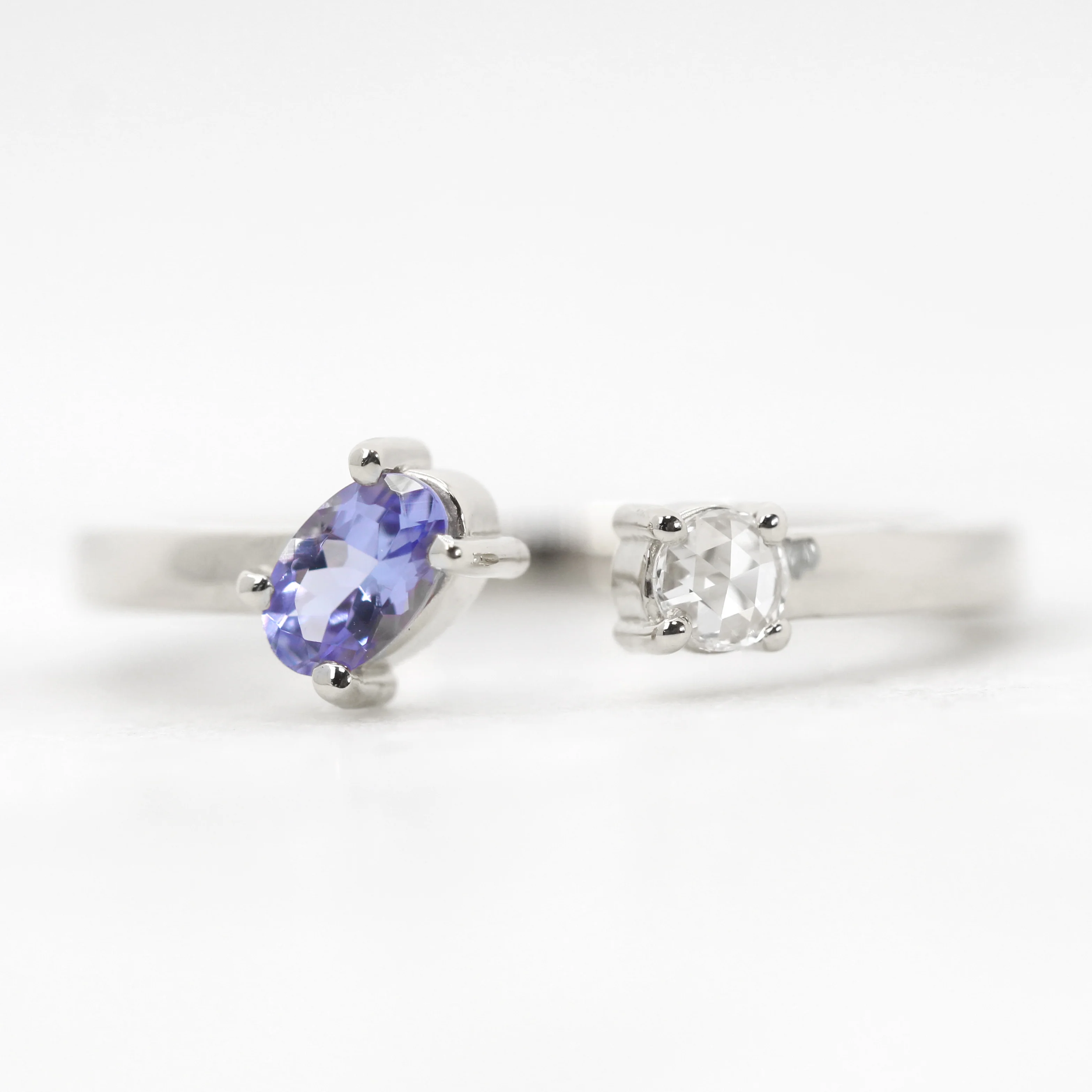 Karl Ring with an Oval Tanzanite & Clear Round Diamond - Made to Order - Image 10