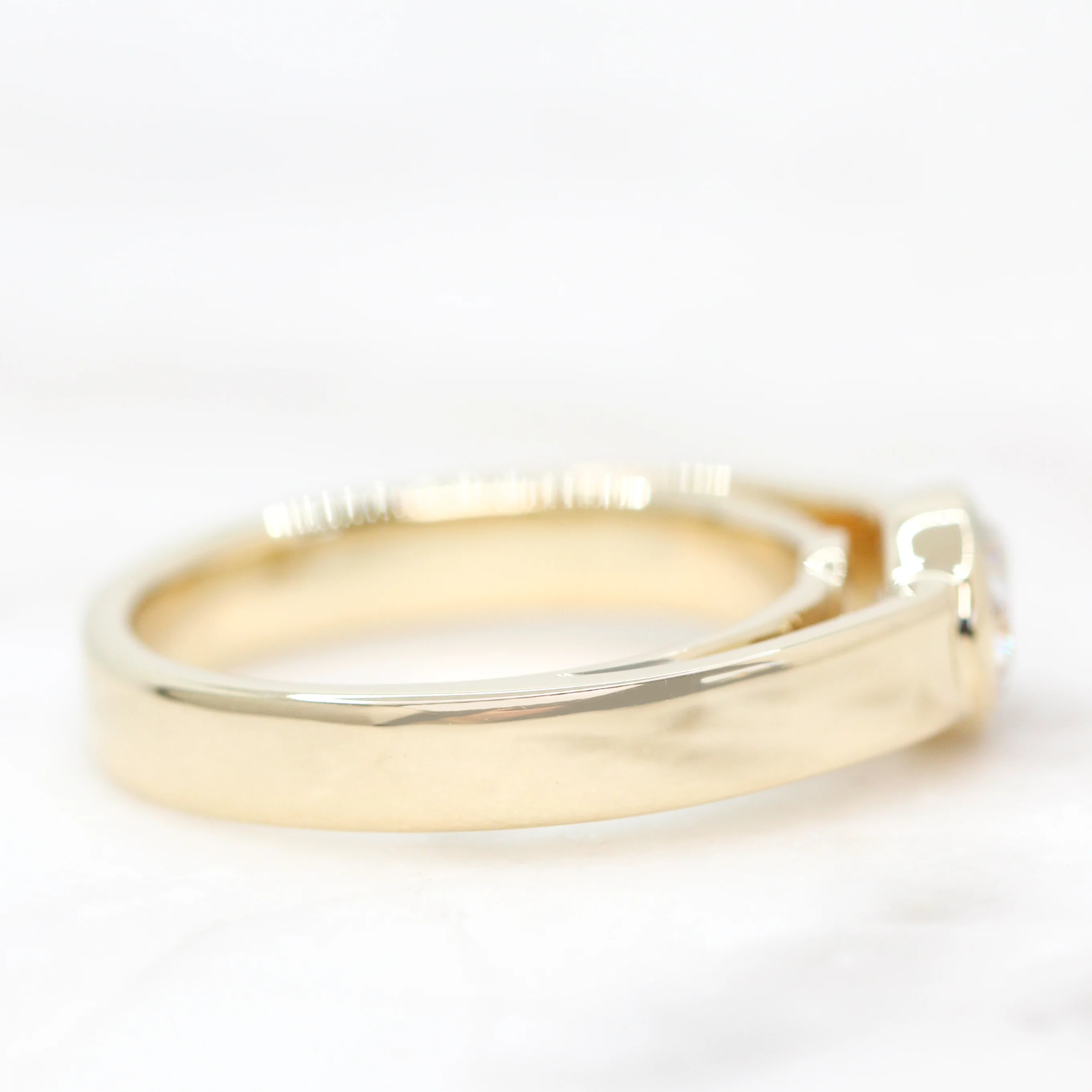 Mabel Ring with an Oval Moissanite - Made to Order, Choose Your Gold Tone - Image 8