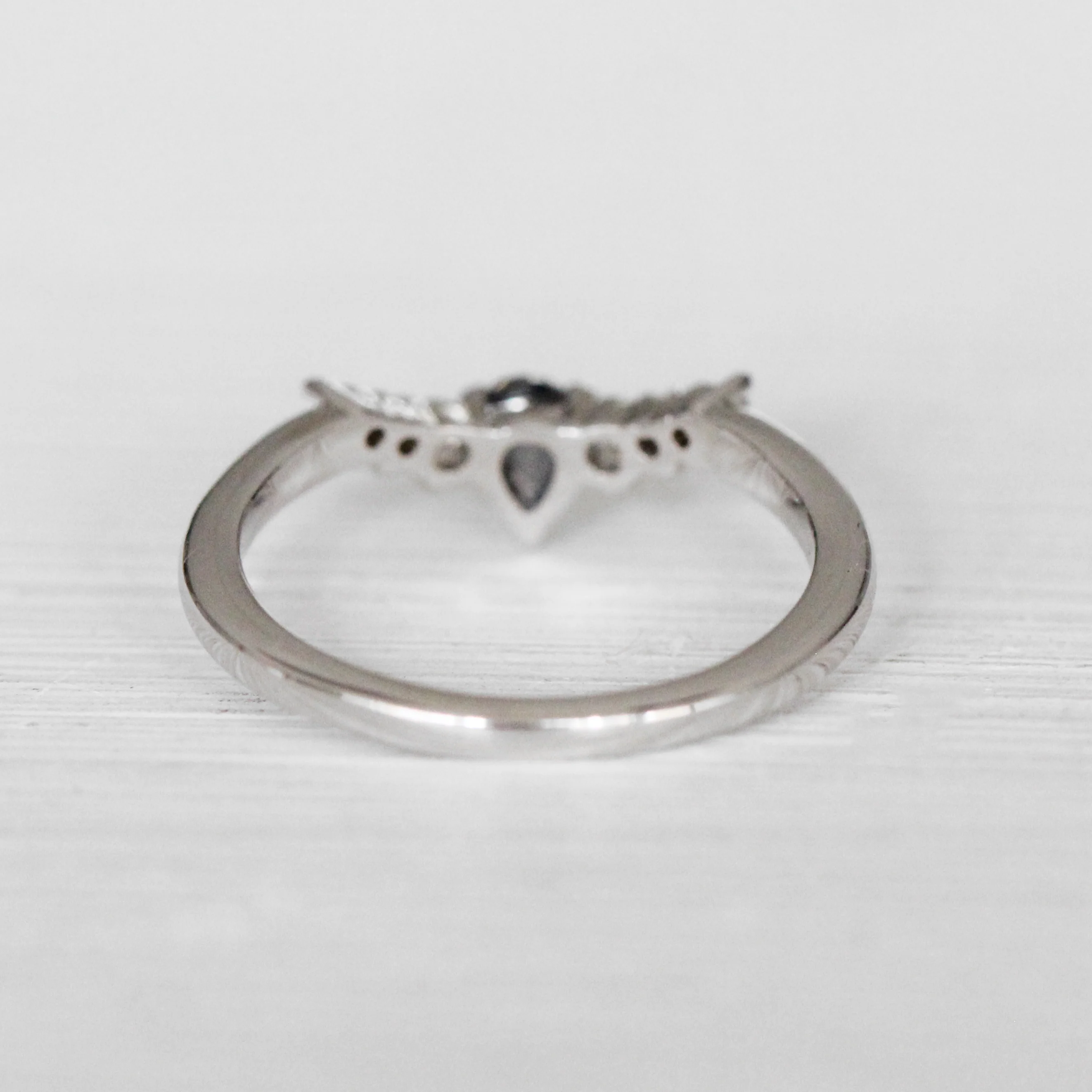 Moira Band - Image 7