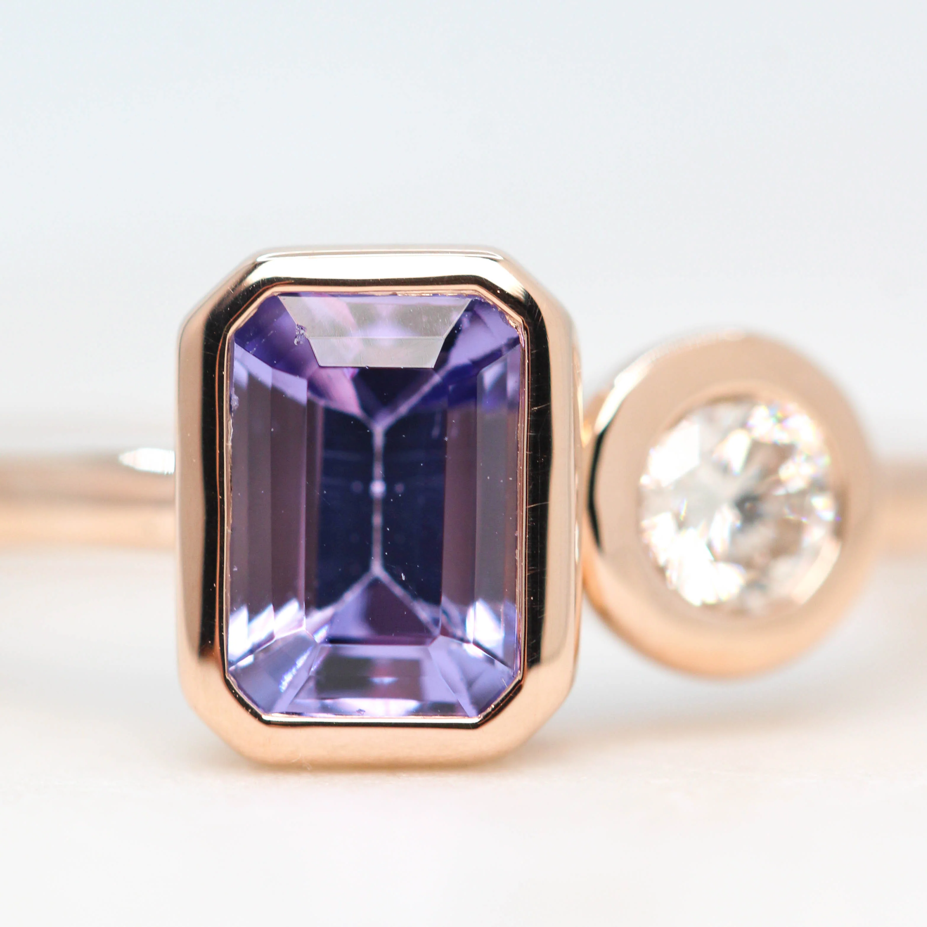 Toi et Moi Ring with an Emerald Cut Tanzanite & White Round Diamond - Made to Order - Image 9