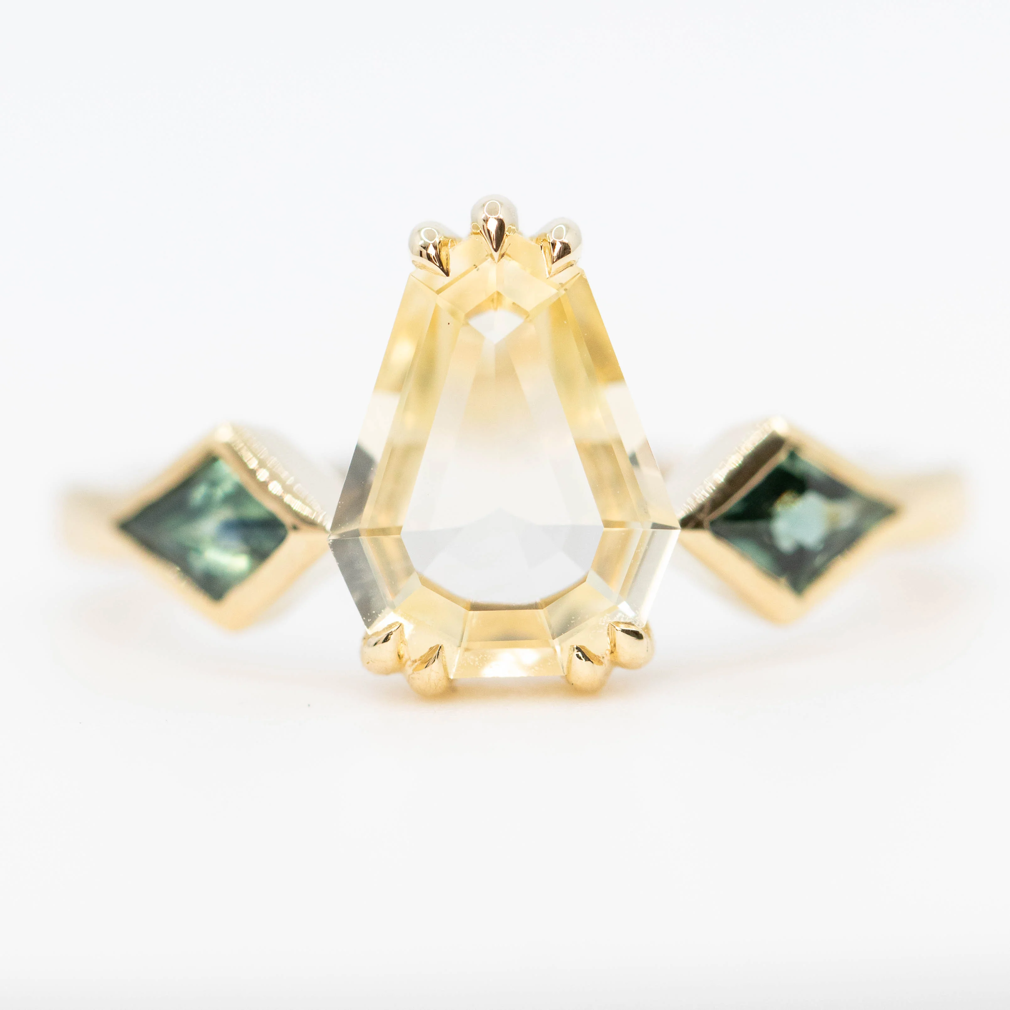 Vespera Ring with a 1.74 Carat Clear Yellow Geometric Pear Sapphire and Teal Sapphire Accents in 14k Yellow Gold - Ready to Size and Ship