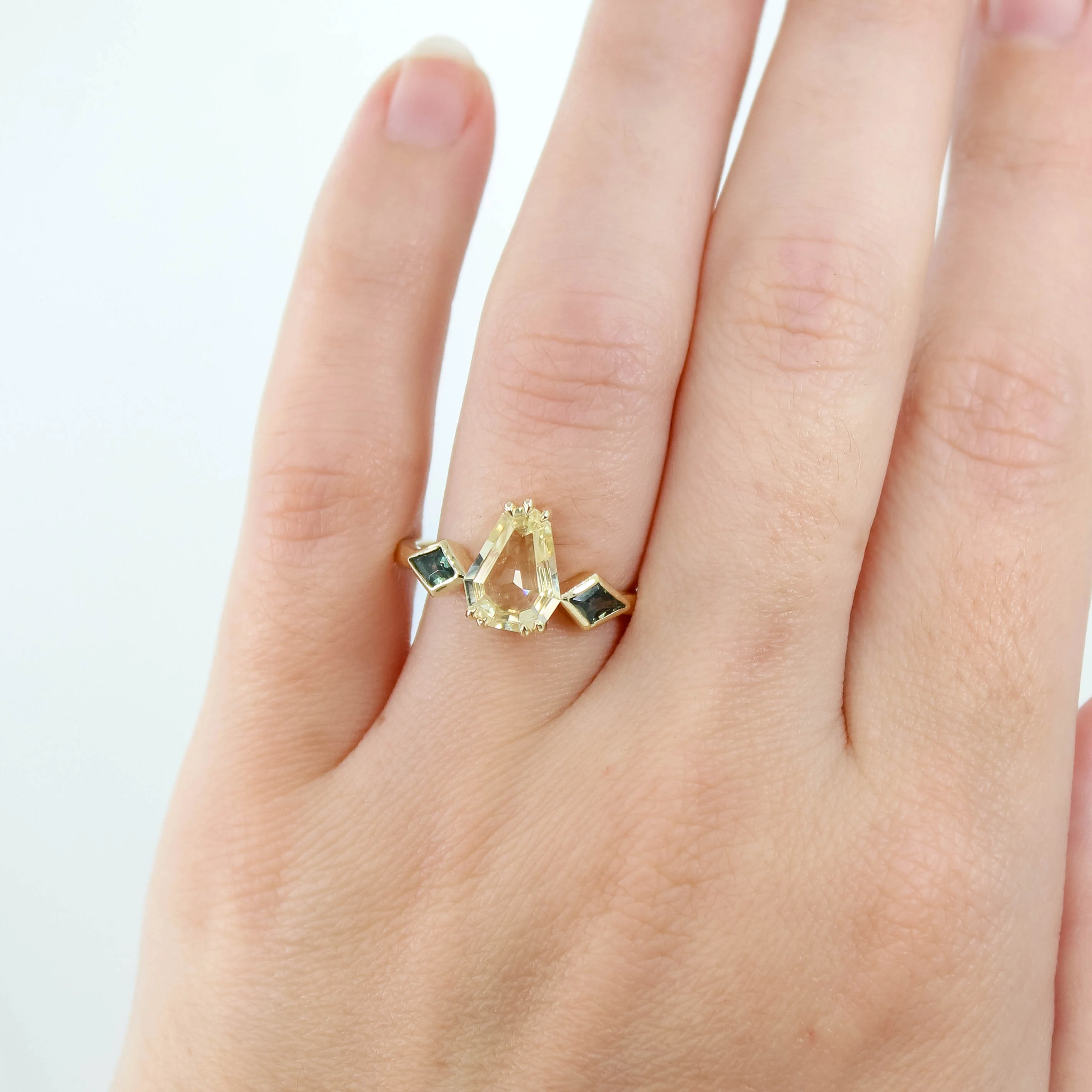 Vespera Ring with a 1.74 Carat Clear Yellow Geometric Pear Sapphire and Teal Sapphire Accents in 14k Yellow Gold - Ready to Size and Ship - Image 2