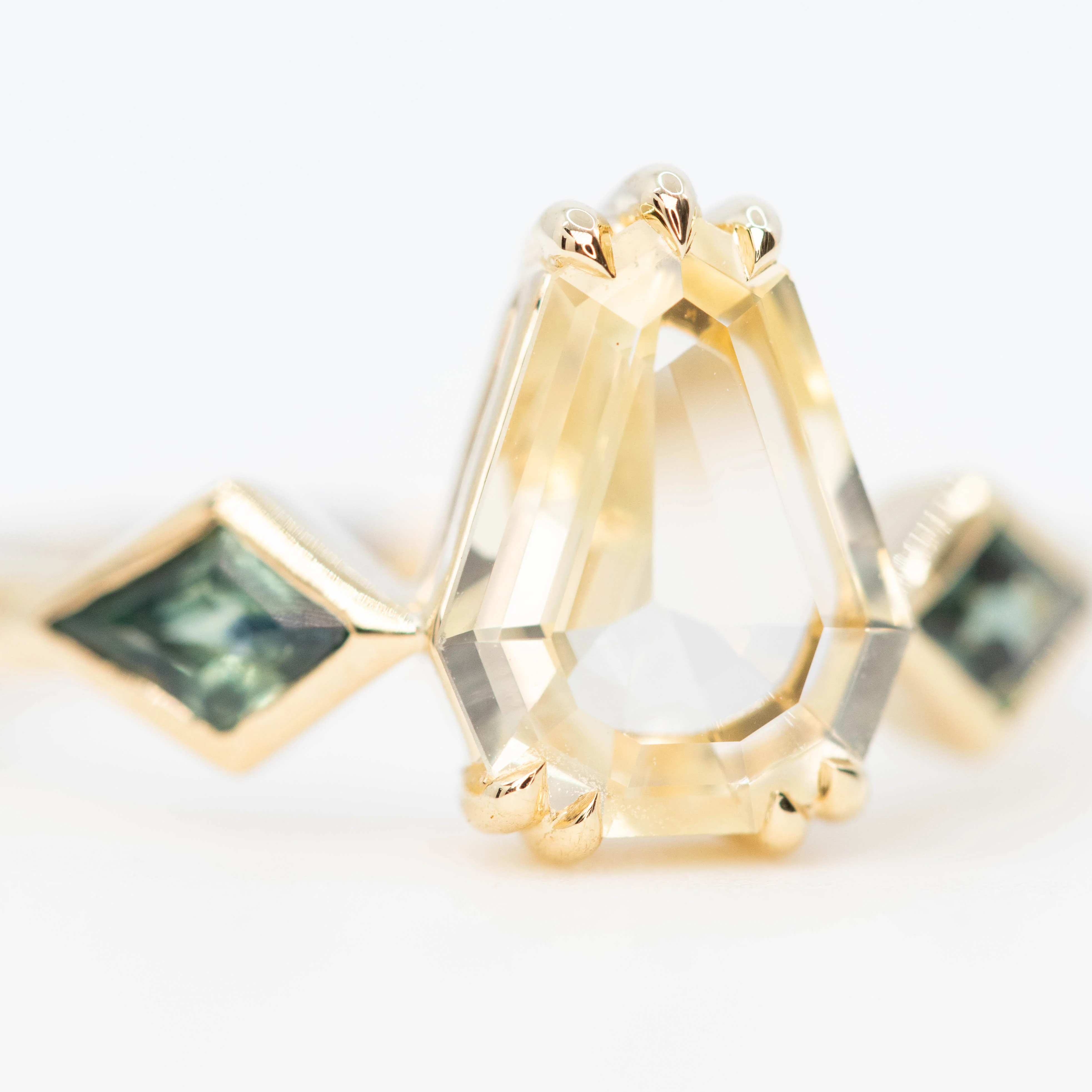 Vespera Ring with a 1.74 Carat Clear Yellow Geometric Pear Sapphire and Teal Sapphire Accents in 14k Yellow Gold - Ready to Size and Ship - Image 8